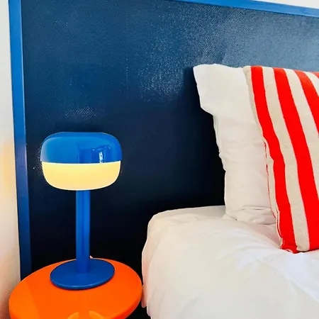 New! Bagaj 70's Hyper Centre