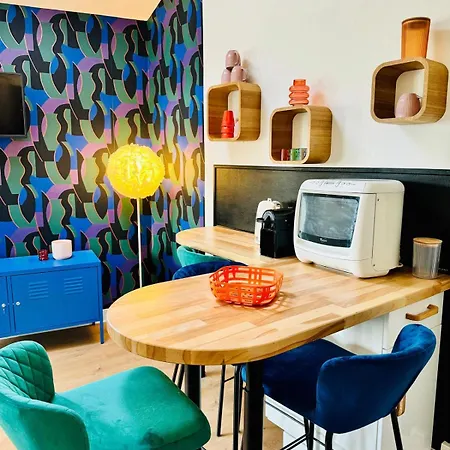 Apartmán New! Bagaj 70's Hyper Centre *