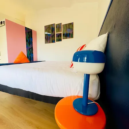 New! Bagaj 70's Hyper Centre La Rochelle (Charente-Maritime)